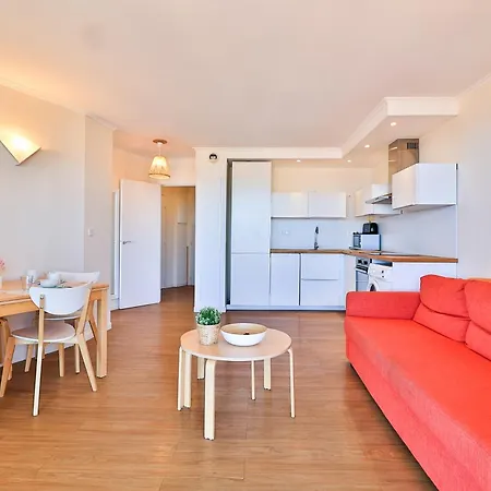 Apartman O5, 262, Cap Esterel *