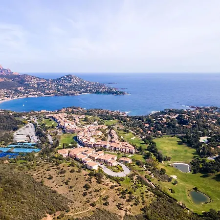 O5, 262, Cap Esterel * Saint-Raphaël