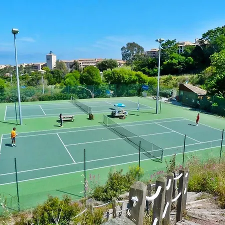 Apartman O5, 262, Cap Esterel *